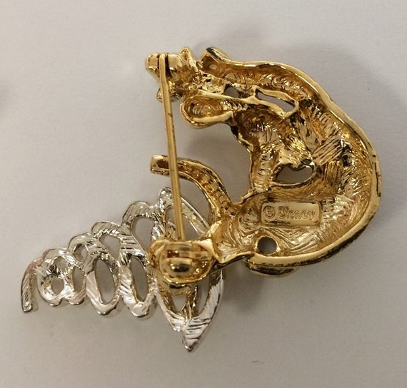 Vintage Disney Gold Winnie the Pooh's Tigger Falling Taking