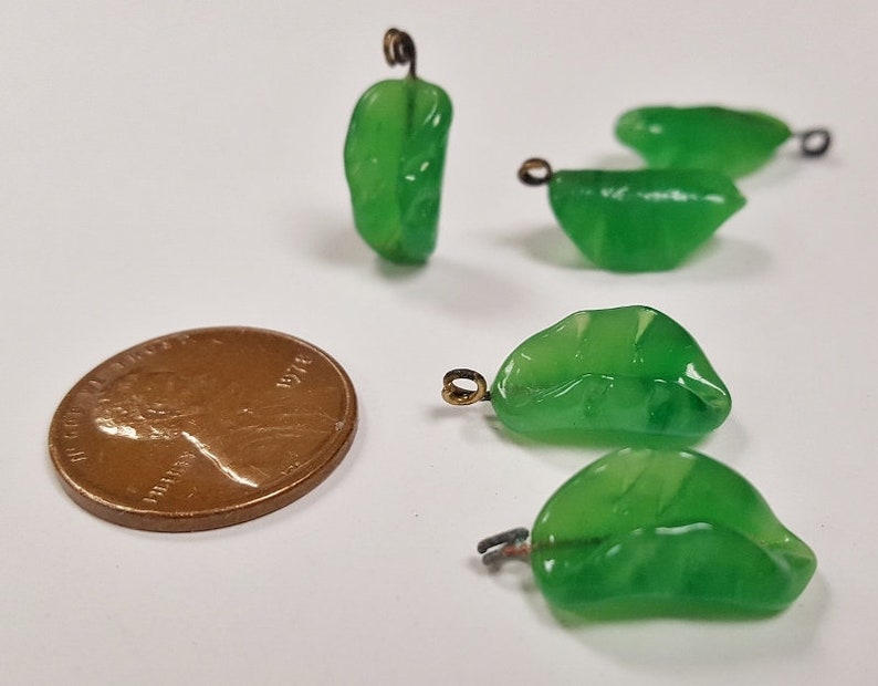 Glass Jade Curved Leaf Patina Brass patinated brass and green glass bead
