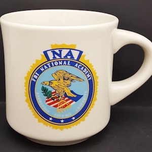Vintage FBI Federal Bureau Of Investigation NA National Academy Seal Mug F24