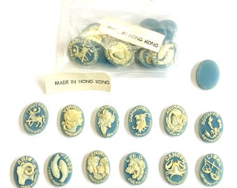 6個のヴィンテージ ウェッジウッド グレーレジン製 18mm ラウンド