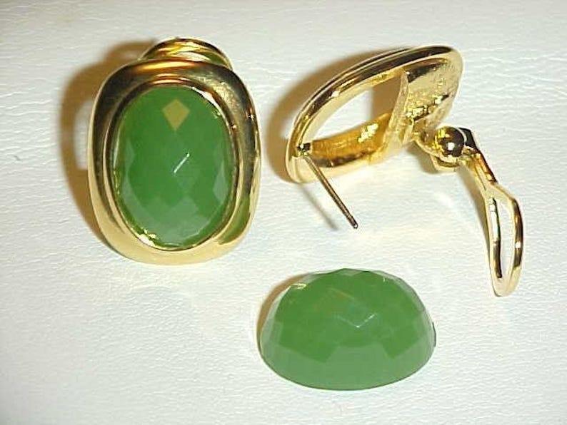Vintage Joan Rivers Opaque Oval 5 Color Pierced Earring Set New In Box J67