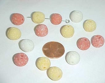 18 Vintage Genuine Coral Assorted Color Round 9mm. To 11mm. Beads L715
