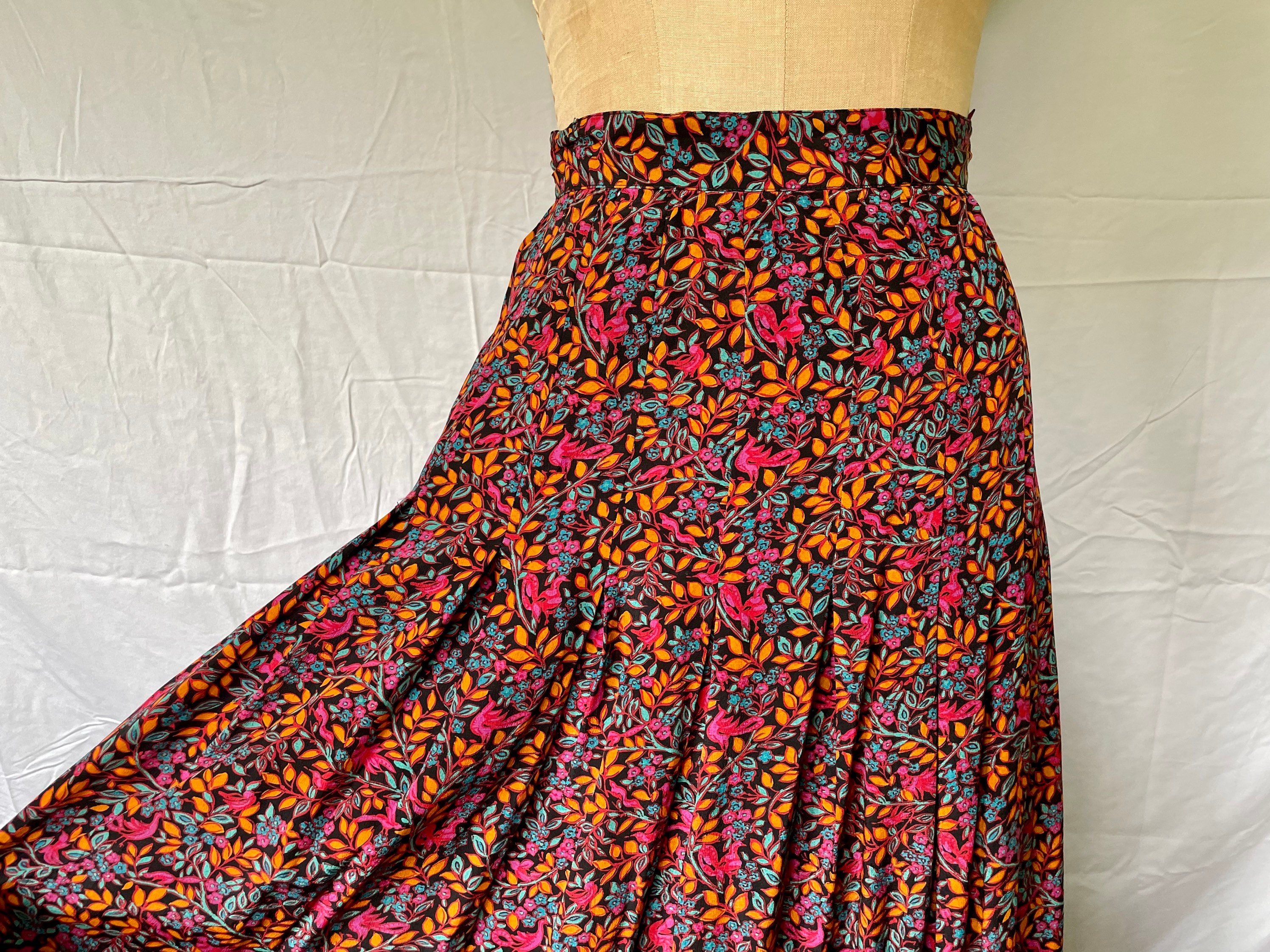 Christian Dior Pleated Midi Skirt / Vintage Dior / 70s 80s | Etsy