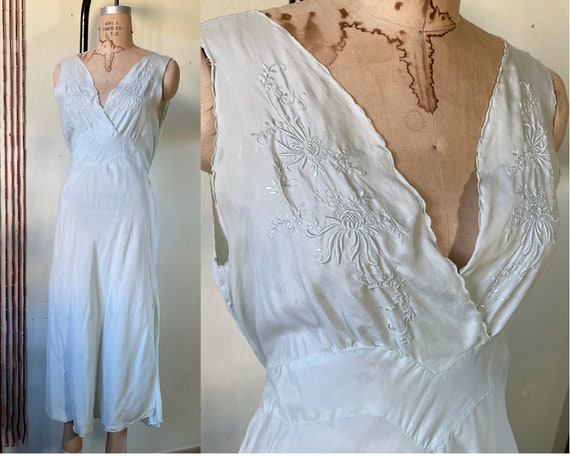 1930s Vintage Silk Nightgown / Old Hollywood Linge
