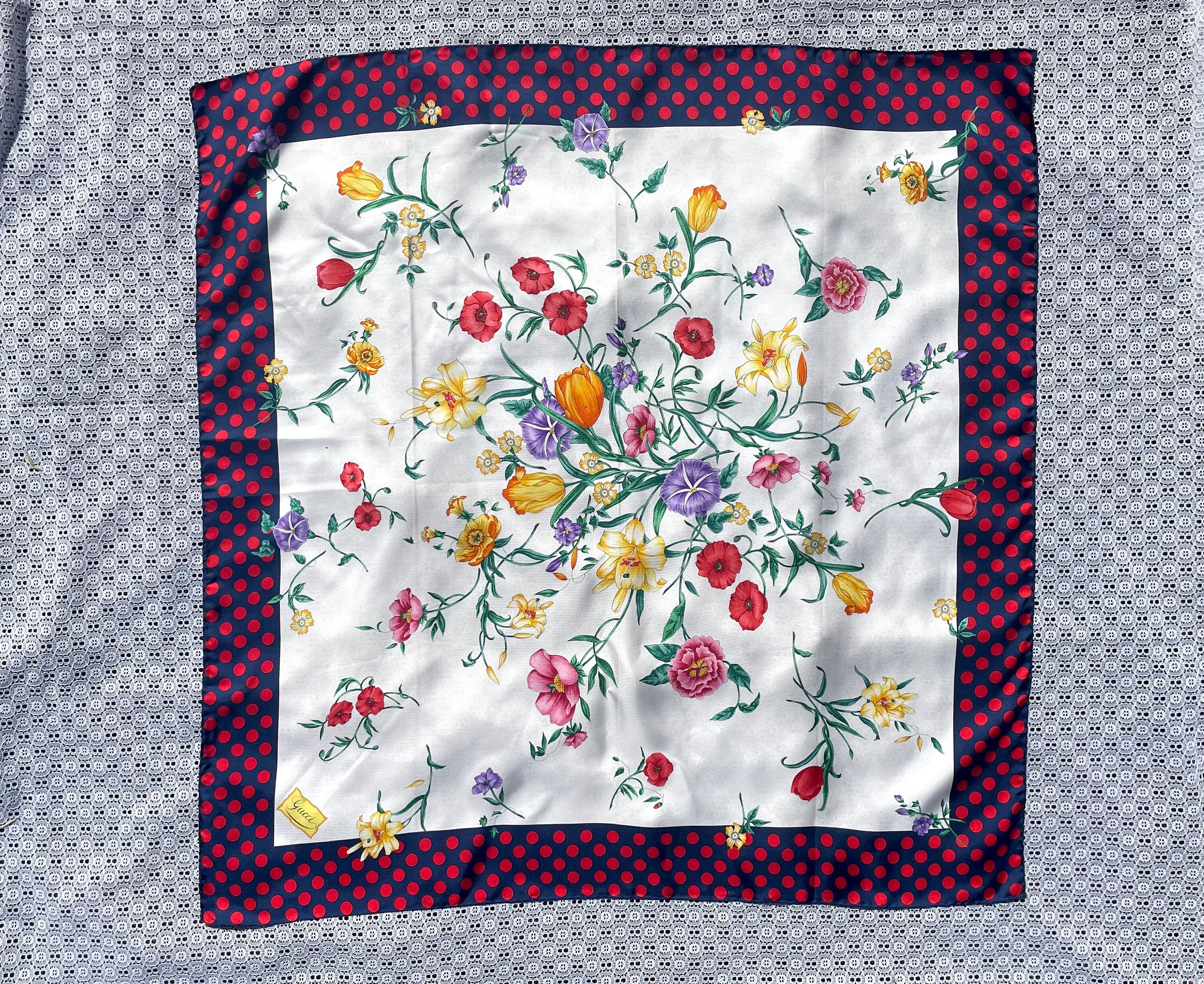 小物 Gucci Silk 100 Scarf Purple Blue Painted Rare Vtg GUCCI SILK SCARF GRUNGE STYLE Purple Blue Painted