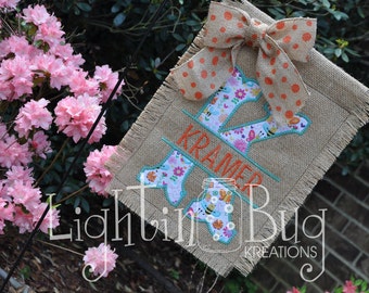 Summer Bee flower  Yard/Garden Burlap Flag