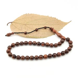 Natural Kuka tree 33 beads Islamic prayer beads for muslim Misbaha  worry 201388 Tasbih Tasbeeh Tesbih kuka tasbih, Rosary Original Real