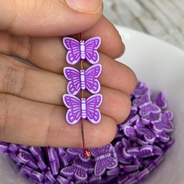 Perles d'espacement papillon violettes en acrylique 11 x 14 mm (20)