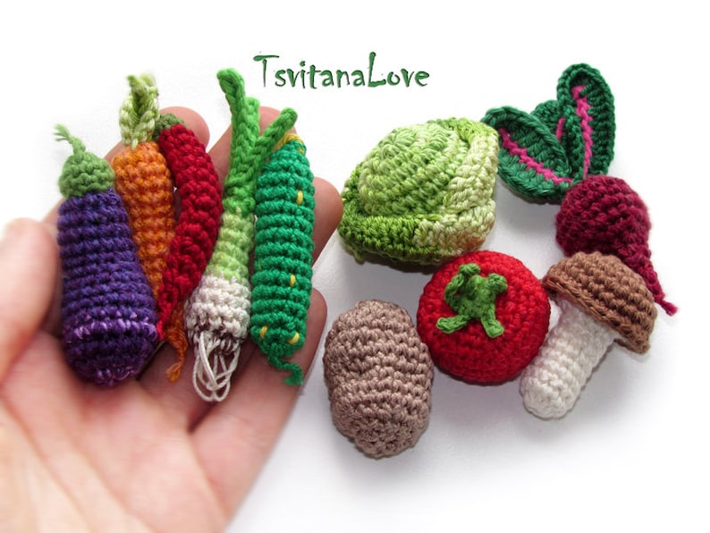 Play food Eco friendly toy Play kitchen Set 10 pcs Crochet toys Doll food Mini crochet vegetables Miniatures fruit mini veggies