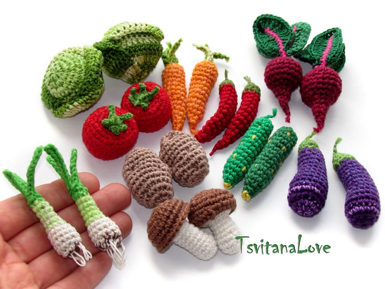Play food Eco friendly toy Play kitchen Set 10 pcs Crochet toys Doll food Mini crochet vegetables Miniatures fruit mini veggies