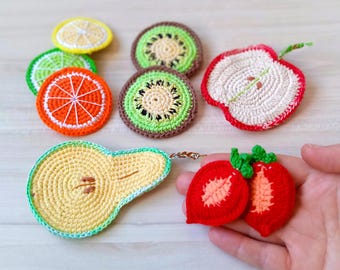 Fruit cutting. Fruit chips crochet cotton. Lemon circle, lime circle, orange circle, apple chip, pear chip, strawberry chip. Play food