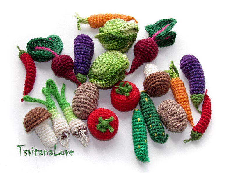 Play food Eco friendly toy Play kitchen Set 10 pcs Crochet toys Doll food Mini crochet vegetables Miniatures fruit mini veggies