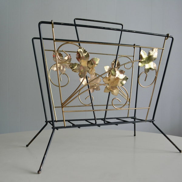 Vintage Black & Gold Metal Wrought Iron with Handle Magazine Rack. Vintage MCM Wire Grapevine Magazine Holder. Retro Storage Vinyl Rack