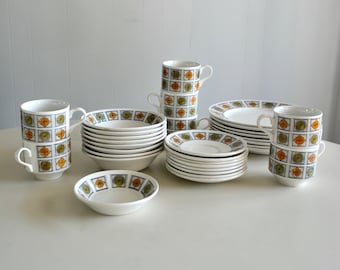 Vintage Set of Kathie Winkle 60s 70s Broadhurst Ironstone Dishes. Retro Large Dining Set. Michelle Pattern Made in England Set Plates Cups