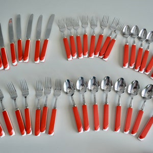 Vintage Stainless 80s Red White Striped Plastic Flatware Large Set for 8. Postmodern Retro Silverware Plastic Handle. 1980s Forks Spoons Set image 2