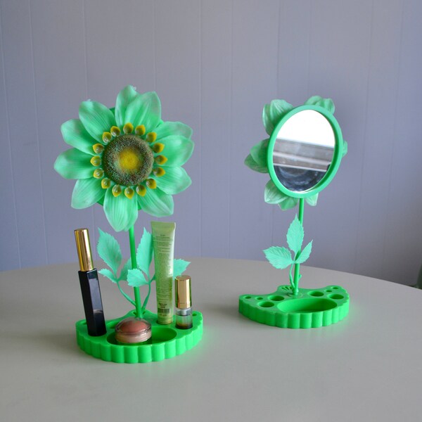 Vintage Retro 1960s Kitsch Plastic Mid Century Floral Mirror with Cosmetic Base. 60s 70s Women Vanity Storage Make Up Cosmetic Accessories.