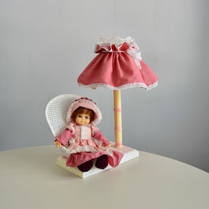 Vintage 70s 80s Pink Glass Boudoir Girlie Lamp with Doll. Gilbert Softlite Creation Ruffle Plastic Shade Lamp. Bedroom Boudoir Home Decor