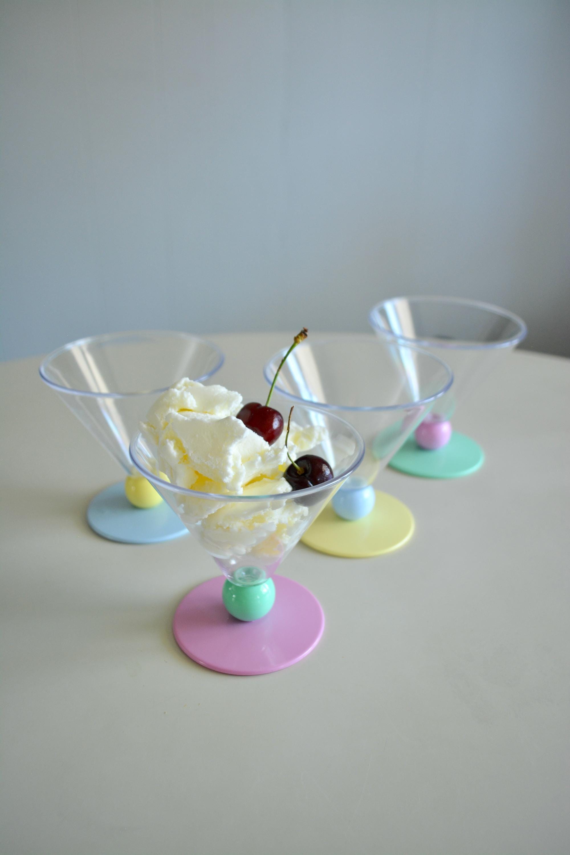 Vintage Set of 4 Pastel Colours 1980s Plastic Sherbet Cups. 1990s Ice Cream Dessert Dishes Serving. Patio Summer Outdoor Plastic Tableware