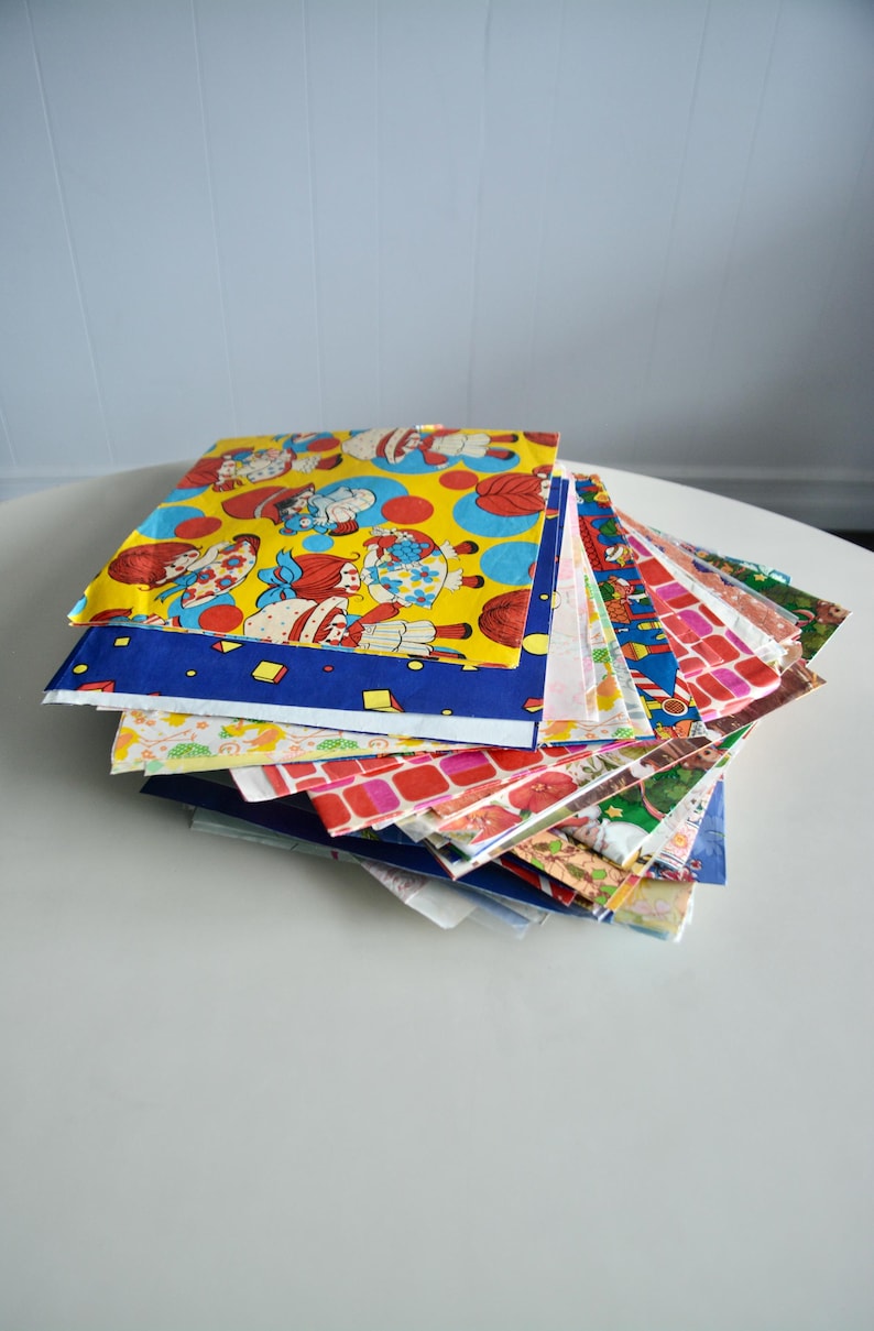 Stack Squares Cartoon Vintage Lot of 1970s 1980s 1990s Wrapping Paper Sheets. Scrapbook Art ...