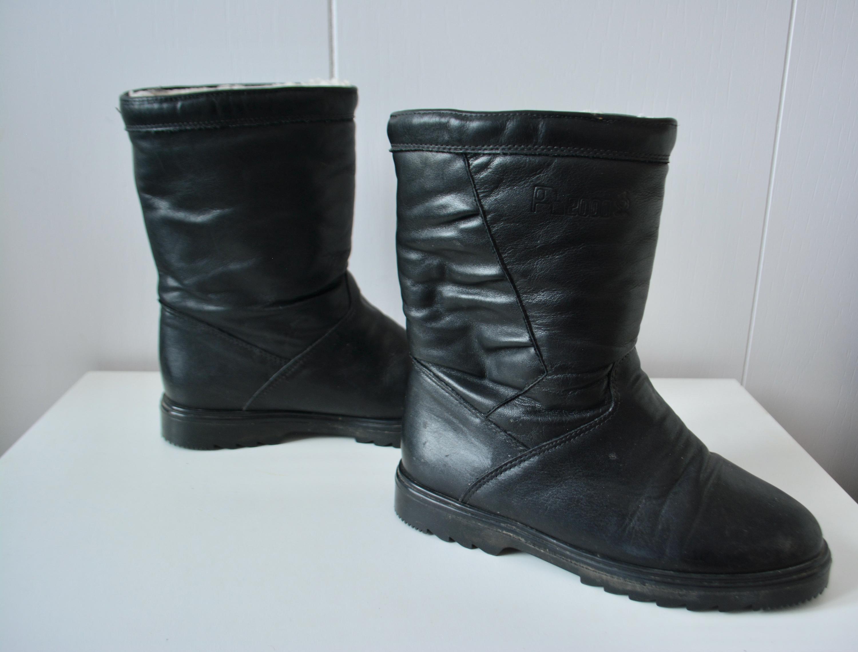 Vintage 70s 80s Made in Canada Leather Boots – Shearling Lined, Mid ...