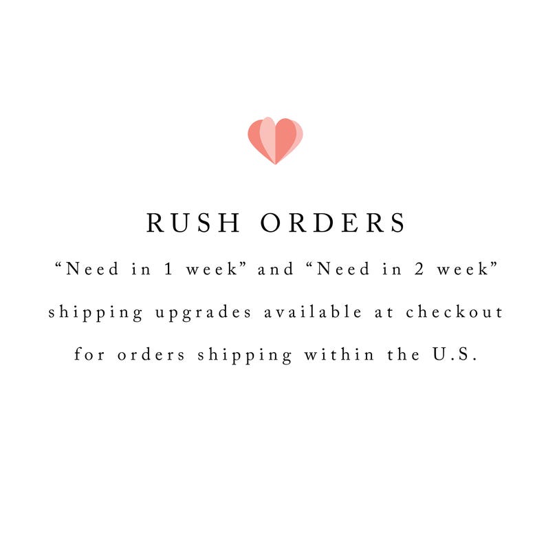 Op de afbeelding: Een afbeelding met een klein, gestileerd roze hartpictogram gecentreerd boven de tekst RUSH ORDERS. Daaronder staat de tekst: Need in 1 week en Need in 2 week shipping upgrades available at checkout for orders shipping within the U.S.