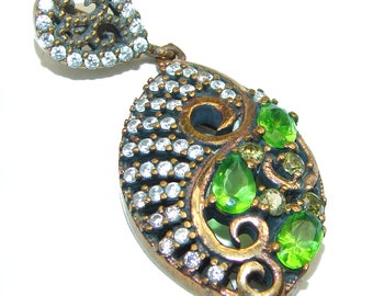 Vintage Design Genuine Peridot .925 Sterling Silver handmade Pendant