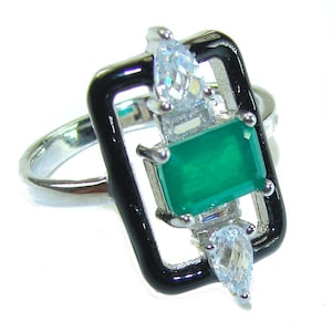 Colombian Emerald Ring in 925 Sterling Silver Handcrafted Gift Size: 6 Unique Green Gemstone Jewelry