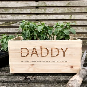 Übertopf Box - Indoor Pflanzen - Gärtners Geschenk - Geschenk für ihn - Vatertag - Opa - Sentimental Geschenk - personalisiert - Blumentopf aus Holz