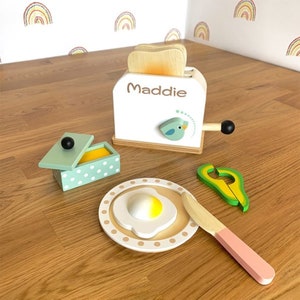 Tostadora de desayuno de madera personalizada - Juguetes para niños - Juguetes de madera - Regalo de Navidad - Regalo de cumpleaños - Juego de rol - Juguetes personalizados - Eco