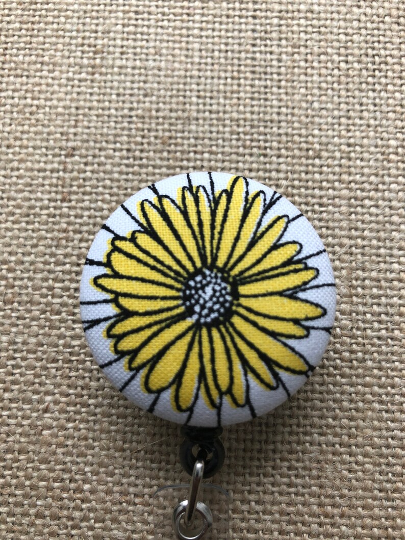 RN Badge Reel Retractable ID Badge Nursing Badge Reel Nurse ID Badge Gift for Her Name Badge Holder Daisy Nurse Badge Reel