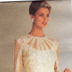 Evening Gown by Badgley Mischka - Vogue  2065- Uncut Sewing Pattern
