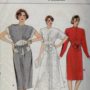Dress. Midriff Inset & Belt -  Vogue 9547 - Uncut Sewing Pattern
