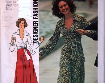 VOGUE DESIGNER PATTERN MISSES' PULLOVER TUNIC w/UNEVEN HEM & WIDE-LEG PANTS 6-14 VOGUE DESIGNER PATTERN MISSES' PULLOVER TUNIC w/UNEVEN HEM & WIDE-LEG PANTS 6-14