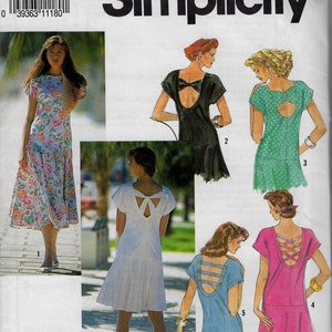 Dresses, Back Detail - Simplicity 7221-Uncut Pattern