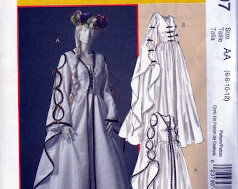 Renaissance Dress Costumes - Mccall's 4997 - Uncut Pattern