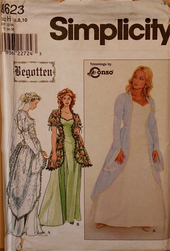 14 and 16 Simplicity 8623 Ladies Begotten Wedding Medieval Dress Gown Pattern Size 12