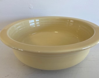 Vintage Fiestaware  Yellow Sunflower 8.5”!48oz Serving Bowl Homer Laughlin China Co.