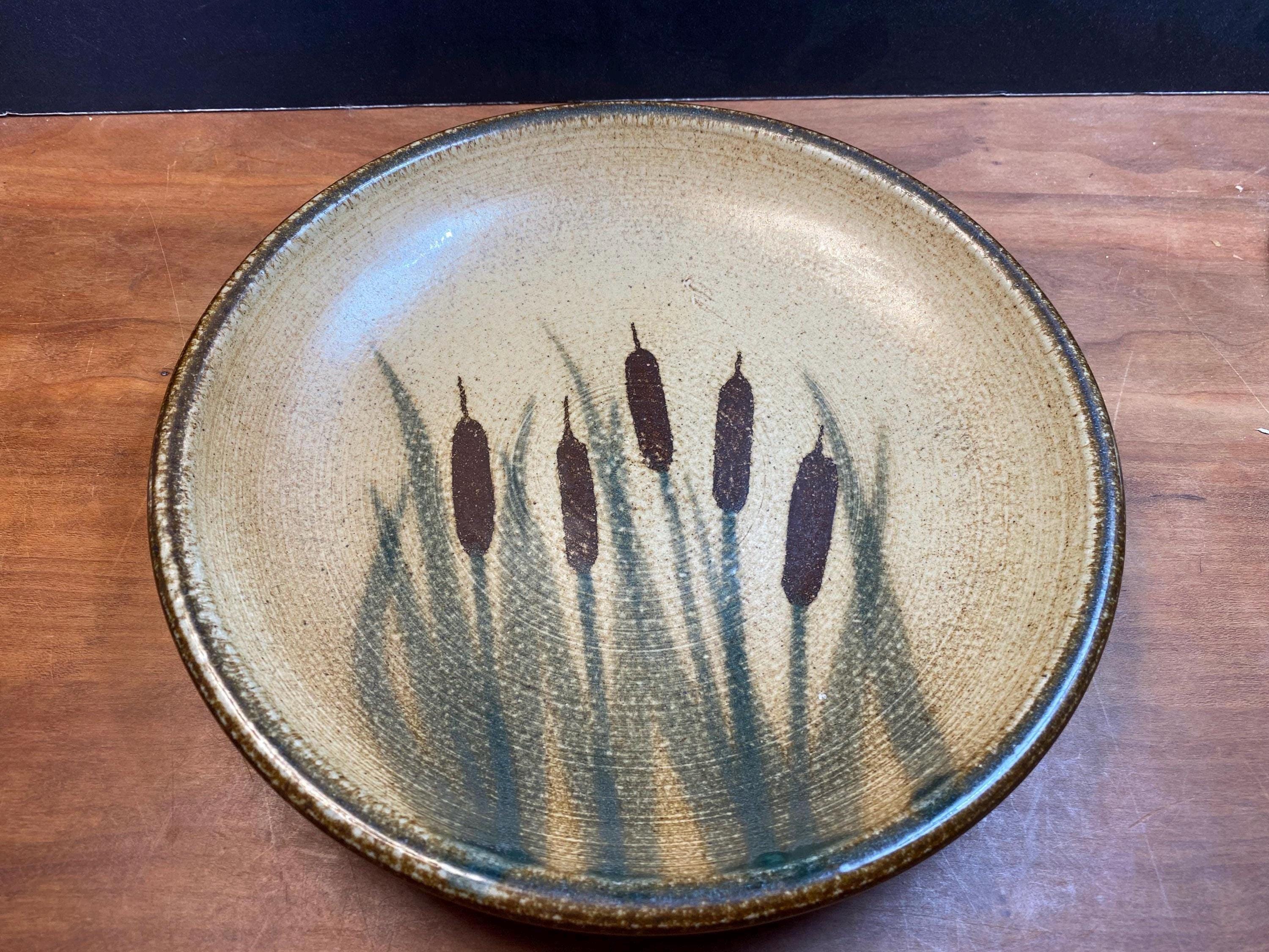 ✴︎ MONROE SALT WORKS ストロベリー柄 プレート✴︎ Monroe Salt Works Maine Pottery Cattails 9” Bowl. Rare Find - Etsy