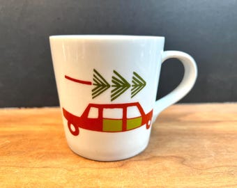 Julia Rothman Yule Town Mug New With Tag Crate and Barrel Holiday Entertaining