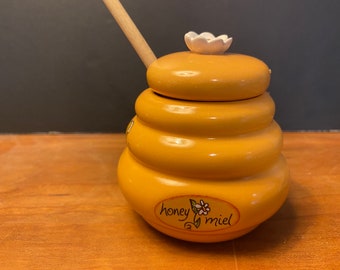 Honey Pot Beehive Honey Miel Lidded Pot with Dipper