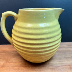 Vintage Bauer Ringware Pitcher Yellow Beehive Ball 1930’s 40’s 50’s California Pottery Colorware Americana Rustic Farmhouse