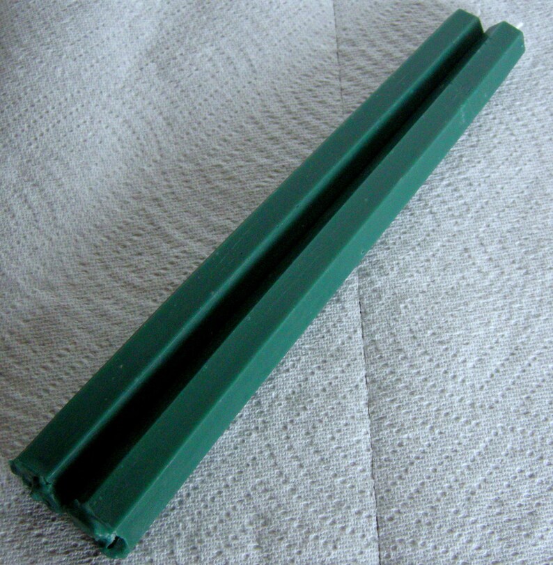buyadalia Hexagonal Taper Beeswax Candle - Thumbnail 2