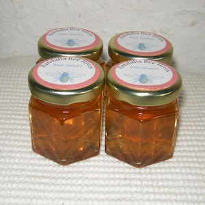 Miel de faveur pour un mariage, pot hexagonal de 2 oz de ruches Randalia