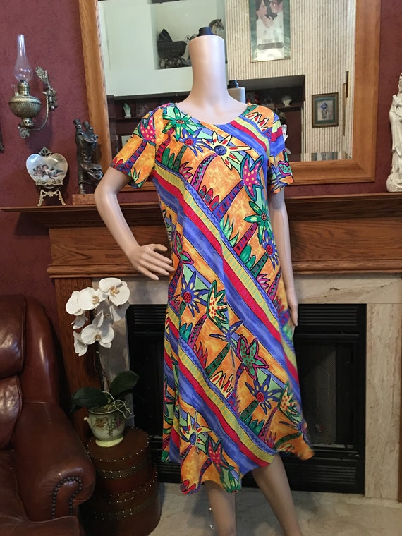 Hilo Hattie Colorful Bias Cut Dress, Medium, Day W