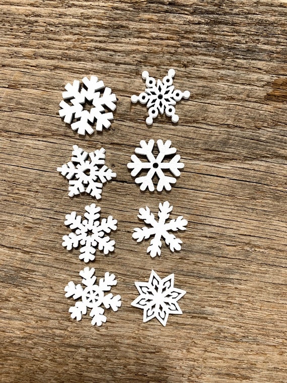 25 SMALL Snowflake WHITE Wood Christmas Ornament Supplies DIY Wooden  Christmas Crafts to Paint On 1 Inch Snowflakes 
