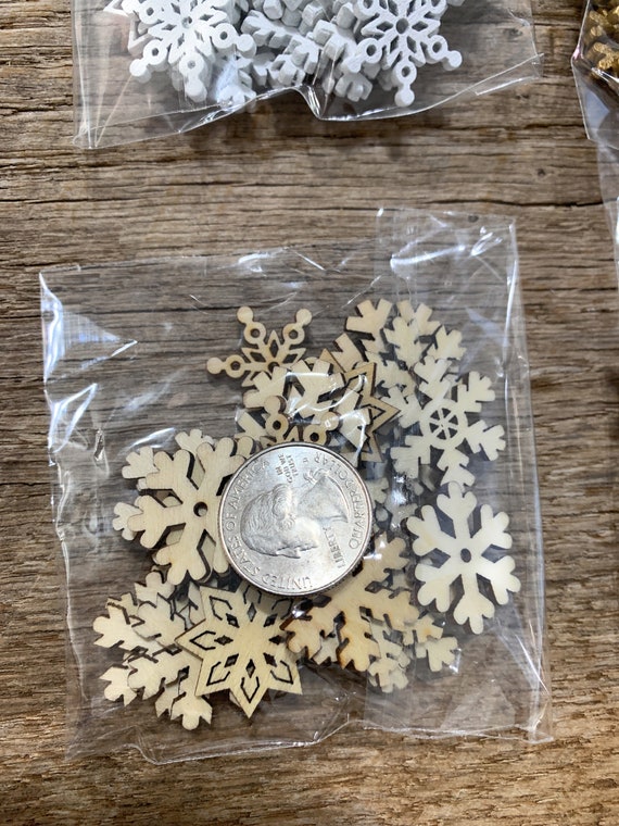 Snowflake Ceramic Decorations (Box of 5) Christmas Crafts