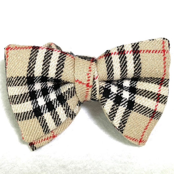 Dog bow tie Beige tartan check pet butterfly bowtie ( 6-layer from knot) Medium to large dog bow slide on dog collar attachment  (L)