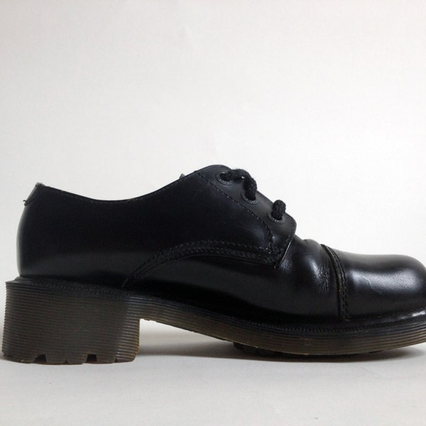 Black Leather Dr Marten Shoe - Size UK 5 - US 7