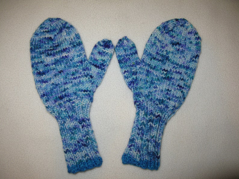 Hand Knit wool beanie and matching mittens blue speckles merino wool and cashmere image 5