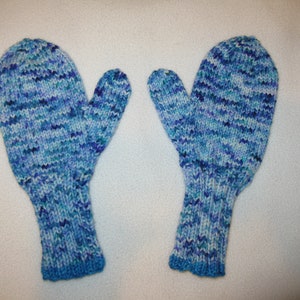 Hand Knit wool beanie and matching mittens blue speckles merino wool and cashmere image 6